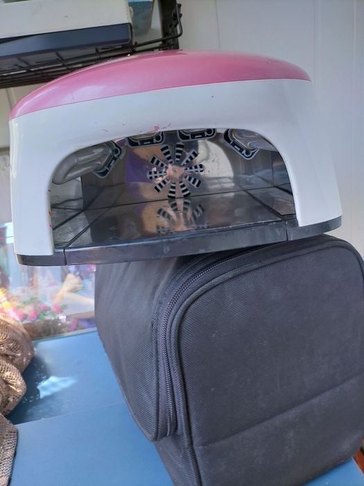 Продам led лампю