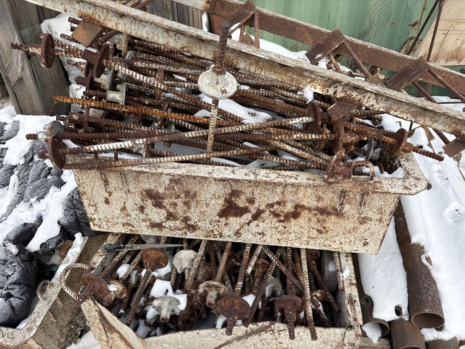 Продам Тайроты замки.