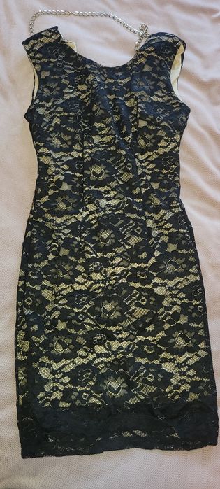 Женское  платье продается