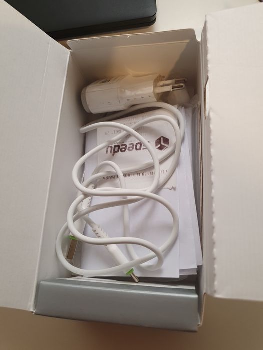 Телефон LG X Screen ,като нов