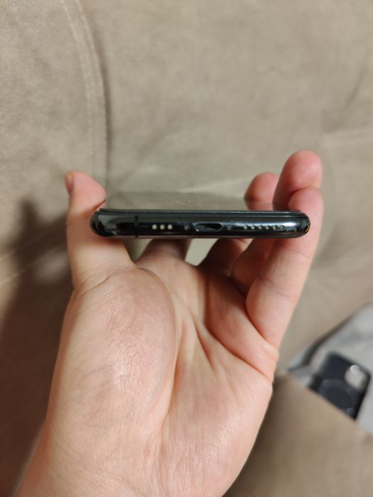 Продам iPhone 11 pro ЕАС