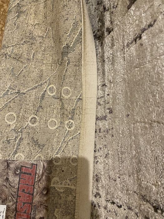 Продам ковер шерстяной. 5 м .