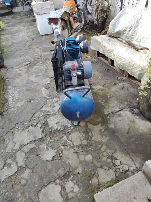 Компресор професионален