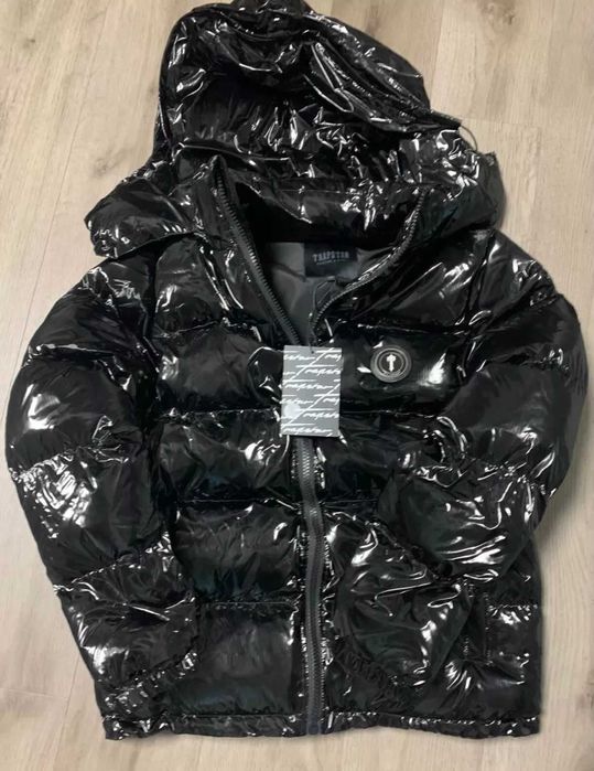 Geaca Trapstar Irongate Neagra cu gluga shiny black Central Cee