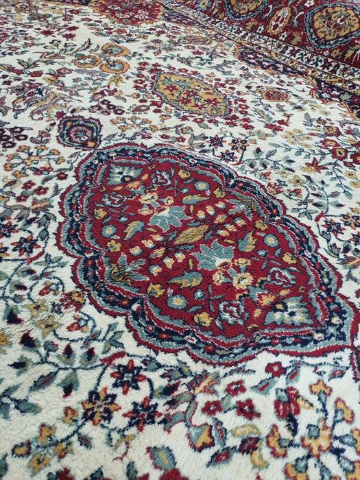 Голям персийски килим  340х250 см.