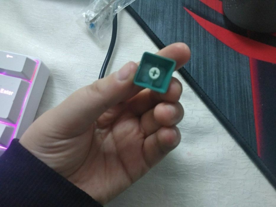 T60 Mechanial rgb backlight keyboard 64 key