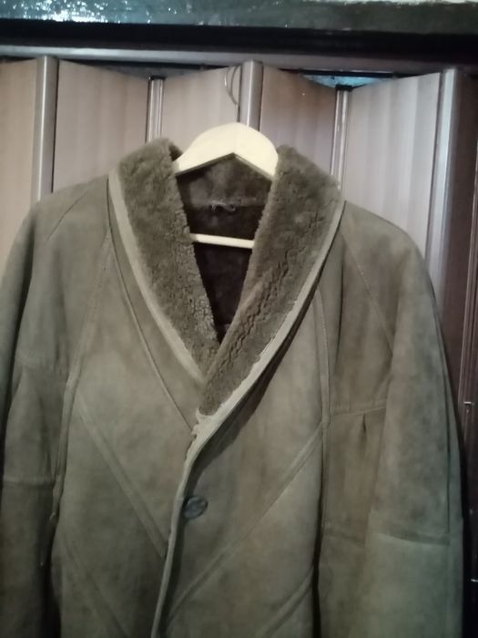 Мъжко кожено яке Почти  ново.