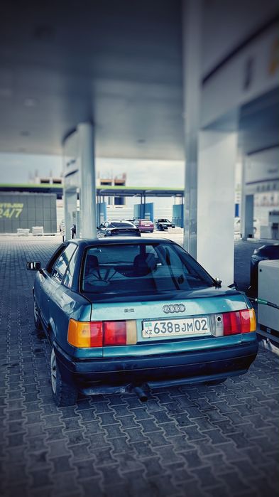 Продам ауди 80 в3