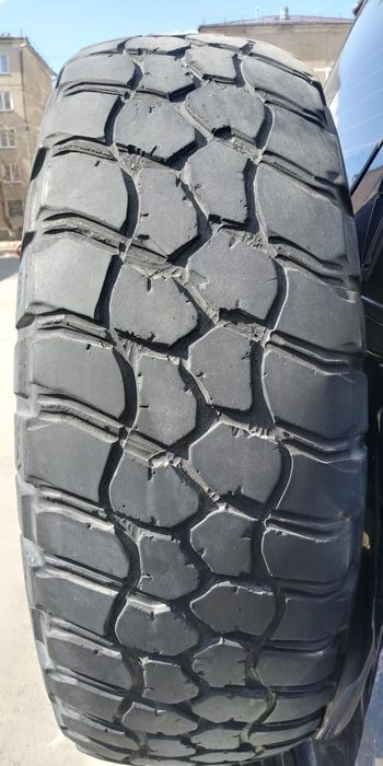 Продам 2 автошины 265х75х16