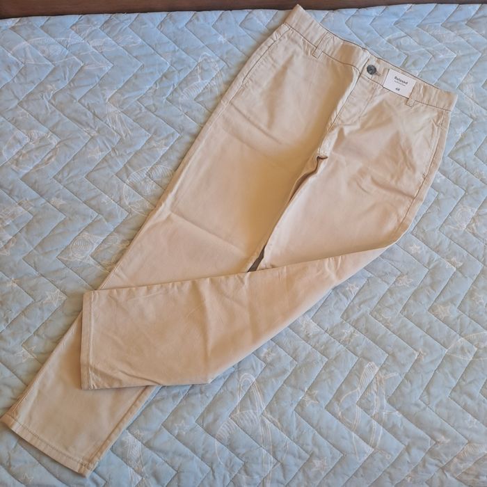 Чино панталон H&M - 140 и суитшърт Sinsay -140