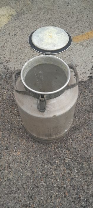 Продам флягу алюминевую