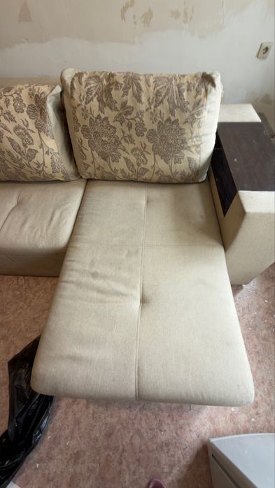 Угловой диван , раскладной