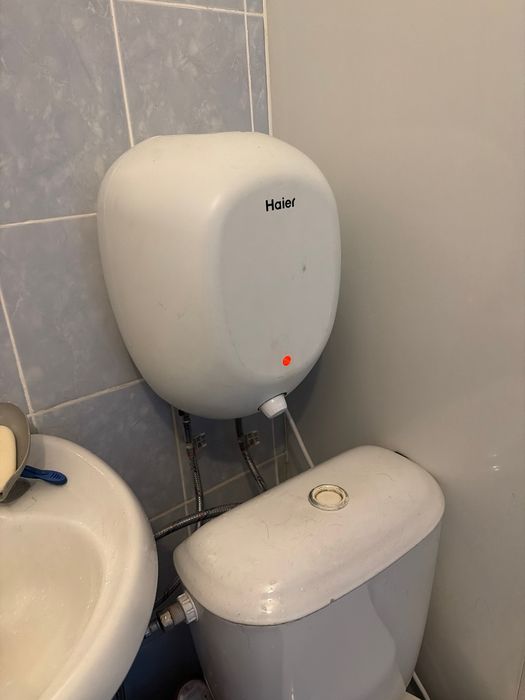 Водонагреватель накопительный Haier ES8V-Q1(R) 8 л белый