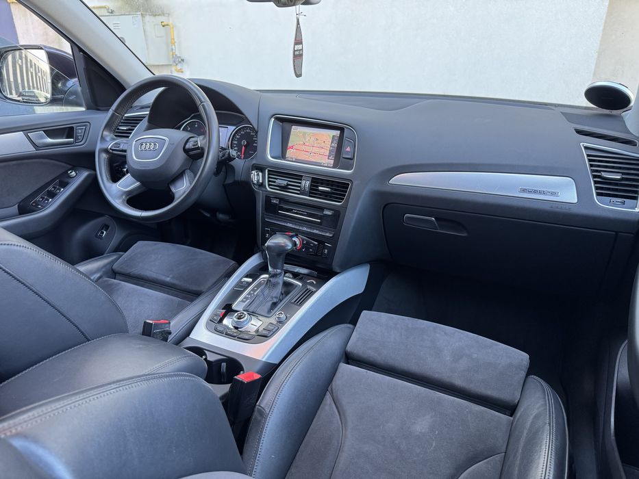 Audi Q5, Quatro, 3.0 Tdi, 245cp, Distronic-Panoramic-Navi-Xenon-Led