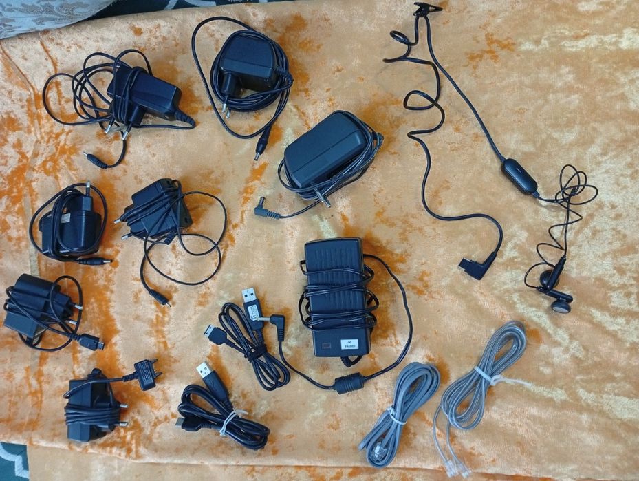 Продам разные зарядные устройства