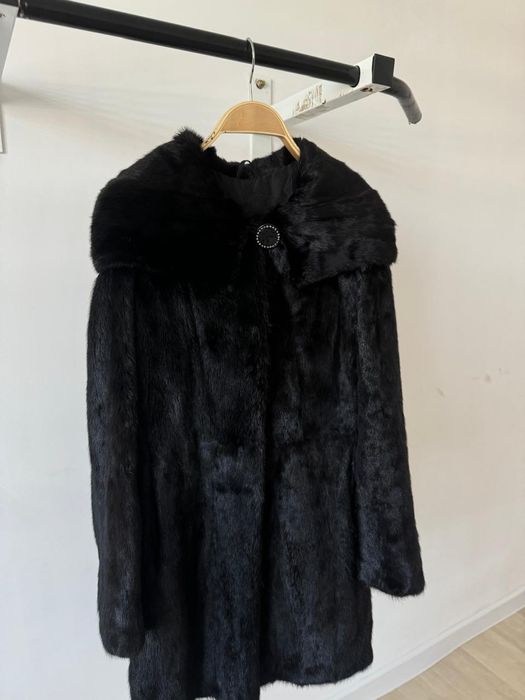 Срочно норковую шубу