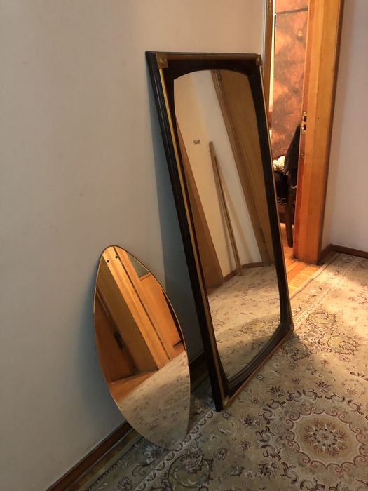 Зеркало сотилади