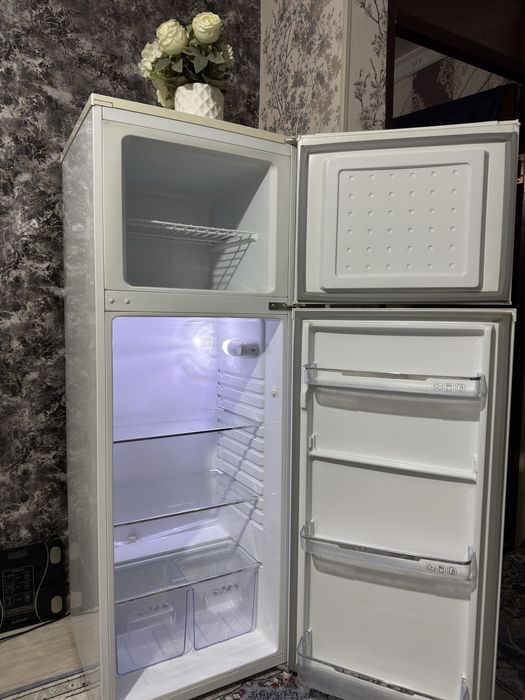 Холодильник Artel