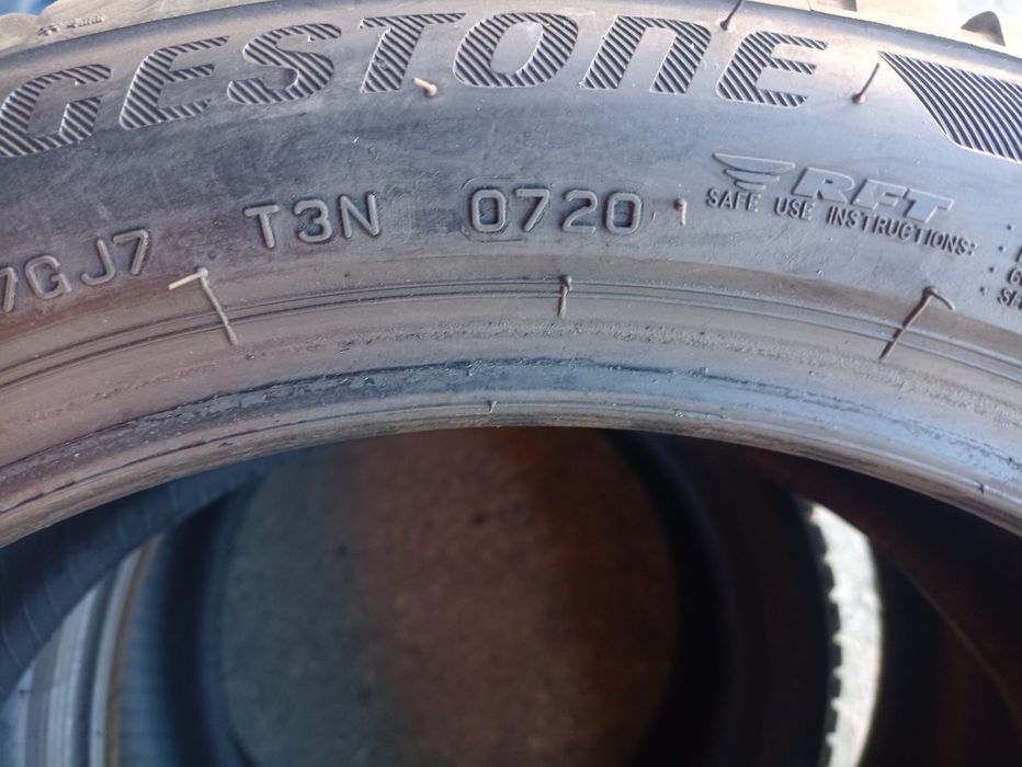 4 anvelope ca si noi RunFlat de iarna Bridgestone 225/45 R18 dot 0720