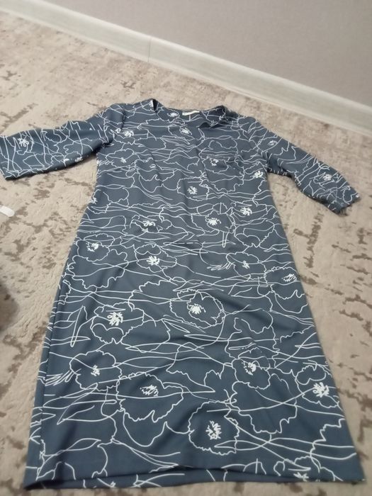 Продаю Женское платье  женское платье