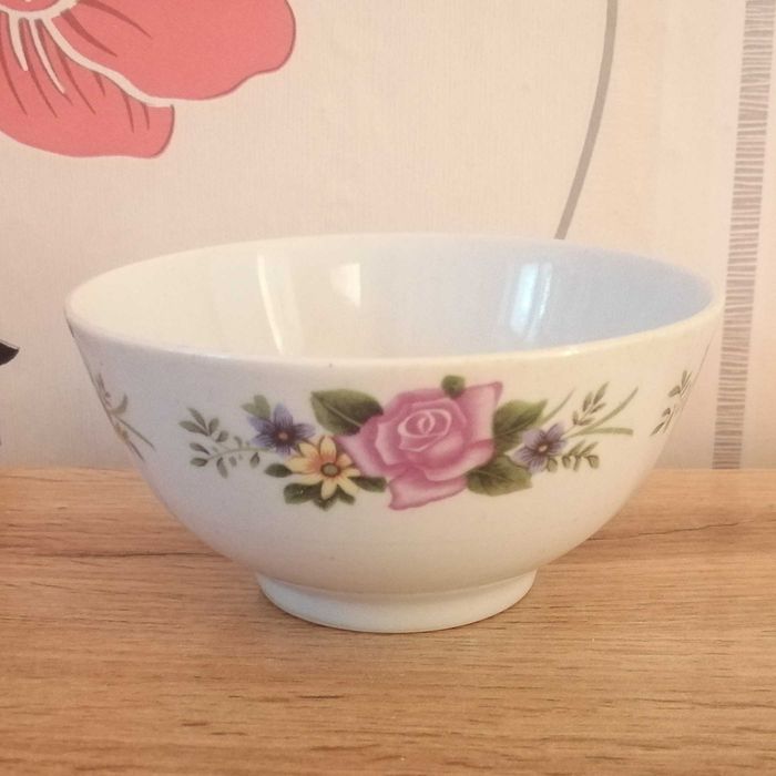 Кисушки, пиалки.