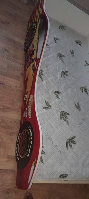 Детская кровать, машинка