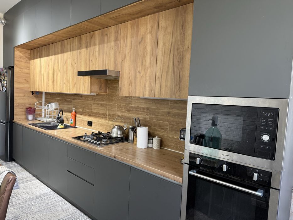 5 метрли кухня сотилади