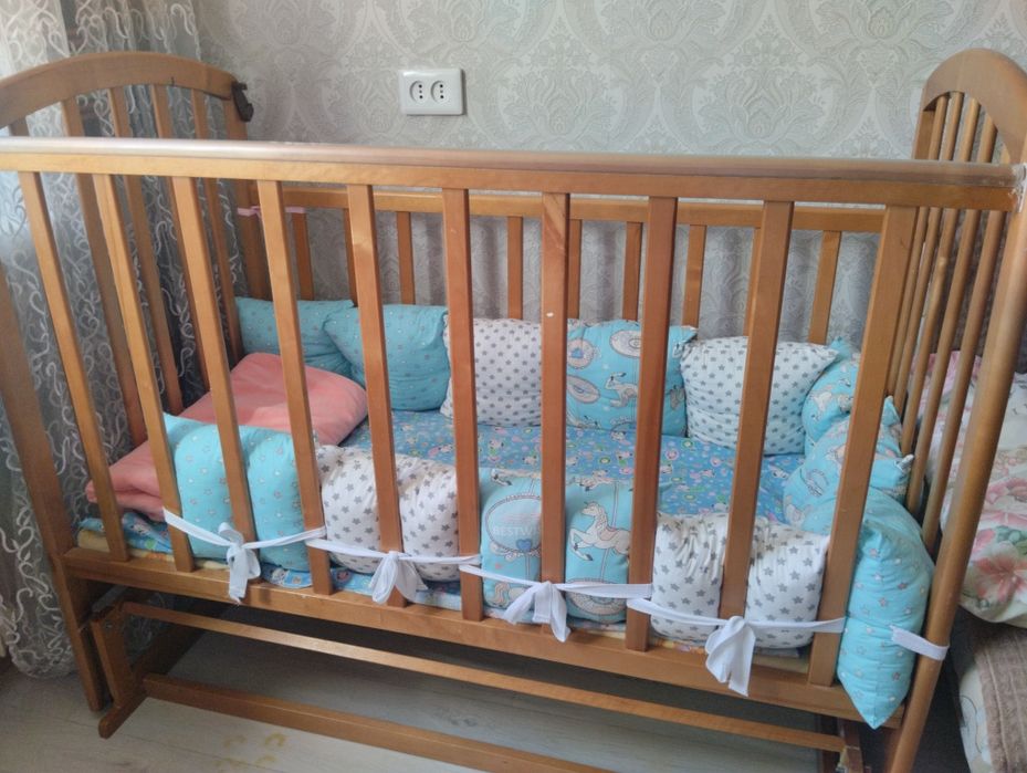 Бортики на манеж