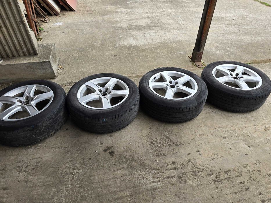 Летни гуми 235/55/18