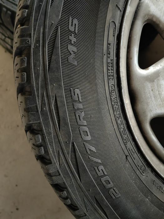 Гуми с оригинални джанти от Honda cr-v 1 205 70 r15