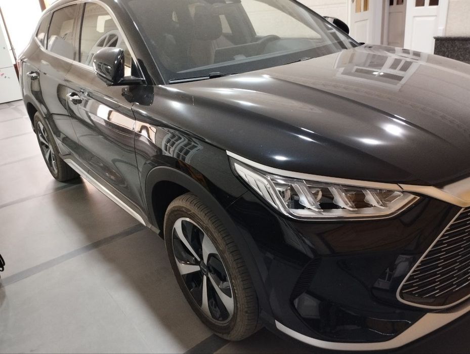 Byd song plus avtomobil