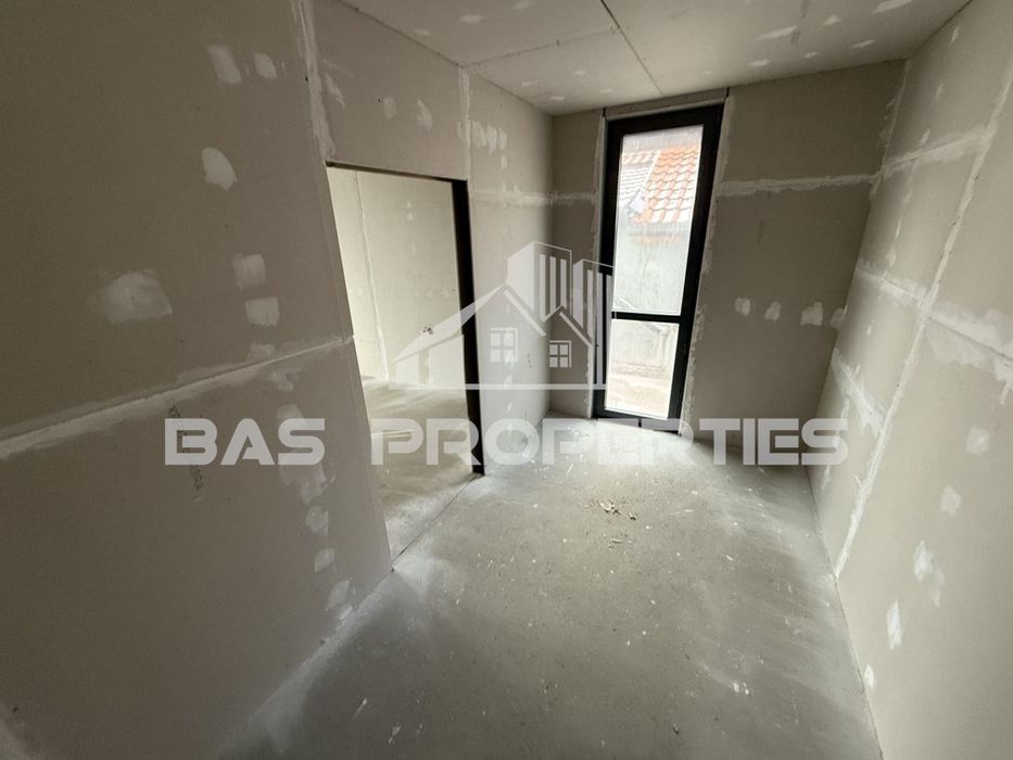 Къща в София, област-гр.Костинброд площ 125