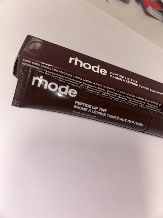Rhode gloss original,nuanța unscented sans parfum și espresso