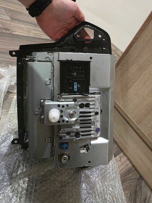 Ford Car Audiо - HSRNS - 7S7T 18K931 BG