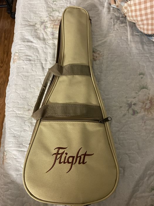 Продается укулеле