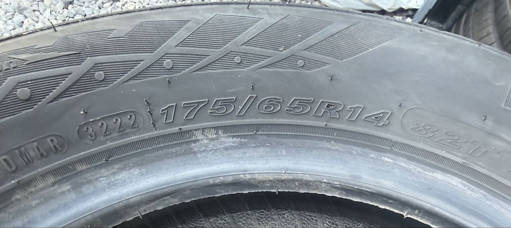 4бр 175/65/14 на 7,5мм с 22дот Нексен