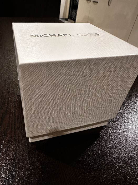 Часовник Michael Kors MK4616