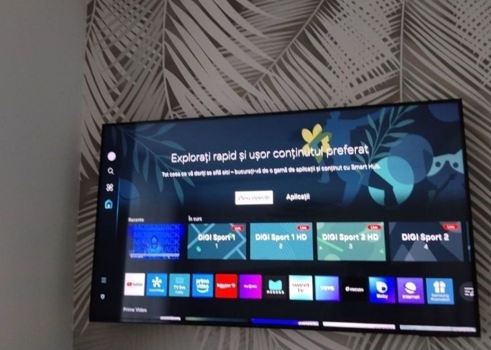 Televizor smart 4k SAMSUNG diagonala 138 cm Smart 4K Ultra HD