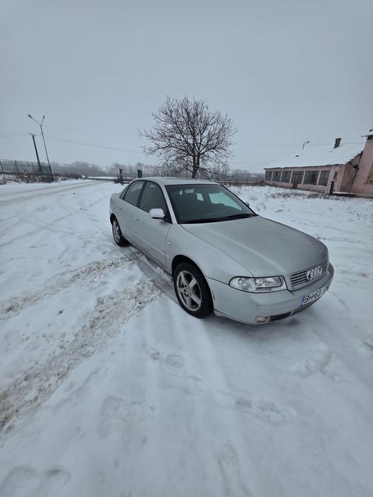 Vând Audi a4 b5 an 2000