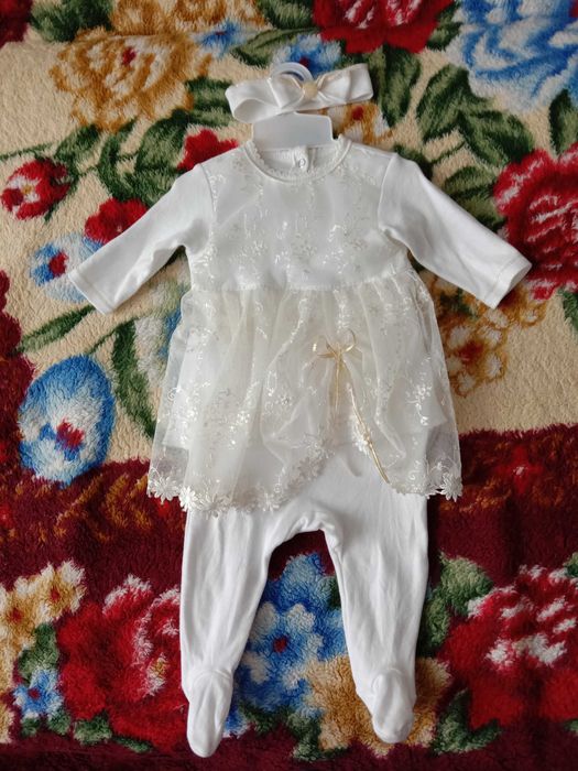 Продам платья детские