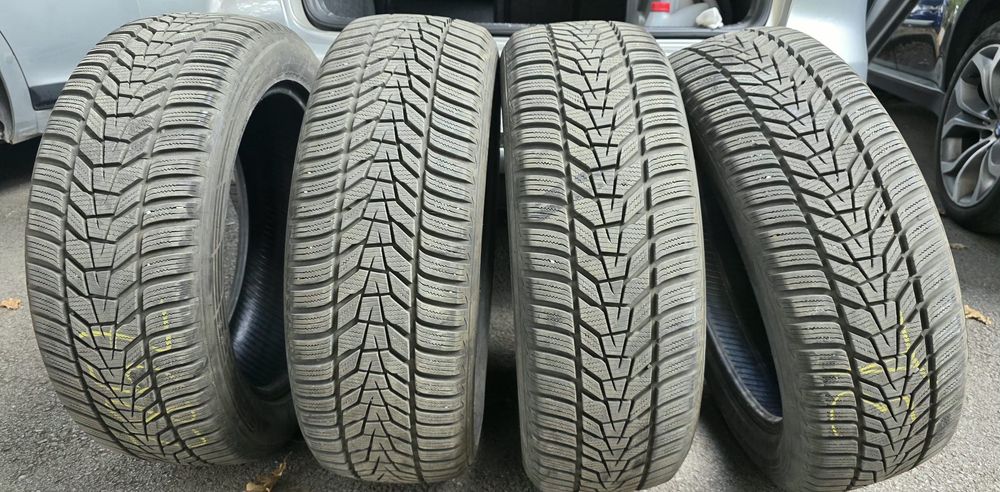 Зимни гуми Hankook Winter i*cept evo3 225/55 R19 99V – 4 бр., 1 сез