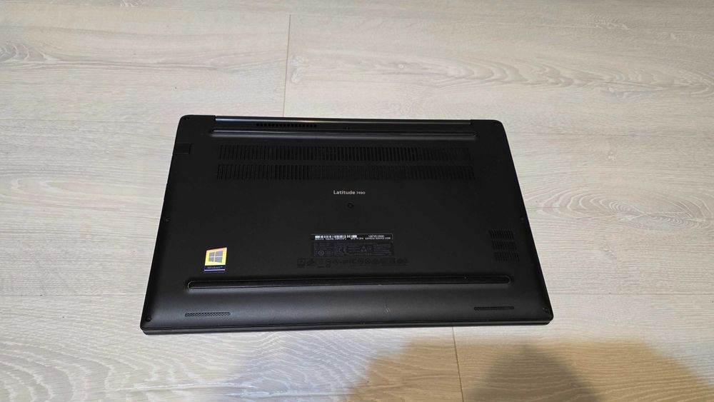 Dell Latitude 7490 i7-8650U 16GB DDR4 512GB SSD Windows 11