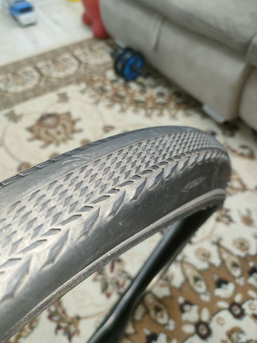 Продам резину Specialized Pathfinder Sport