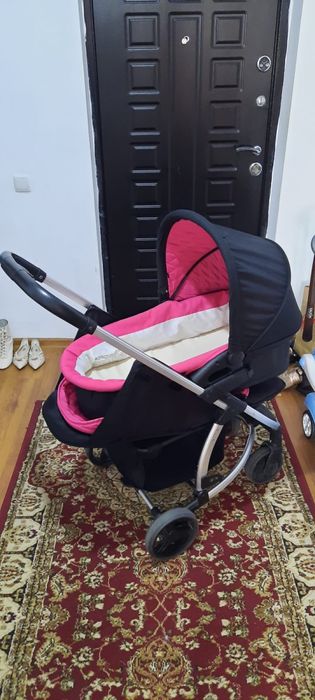 Продам коляску 3 в 1 для девочки