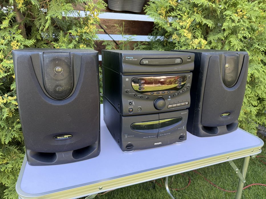2 Combine  Philips HiFi stereo  - AUX - WOOX