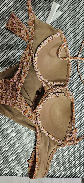 Costum de baie xs nou