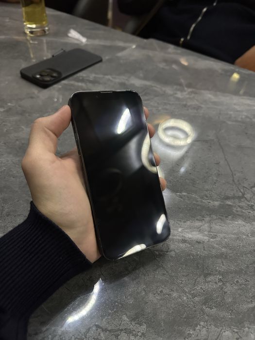 Iphone 13 pro без ремонта