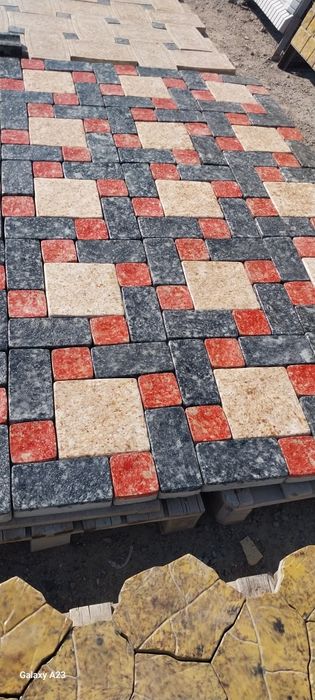 Брусчатка , каменный цветок