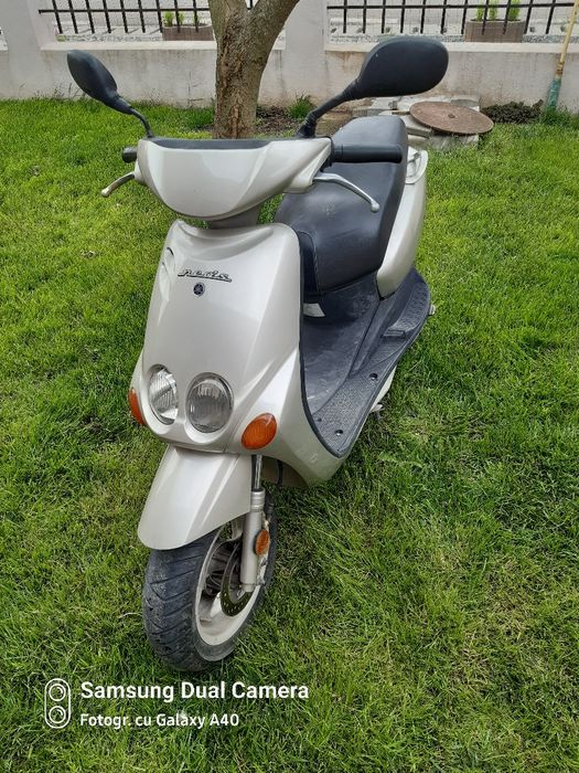 Vand sau schimb Scuter Yamaha Neos  de vânzare