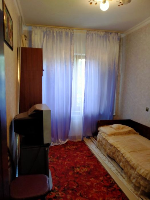 Юнусабад 15 квартал 5ком. 97м2 Улучшенка